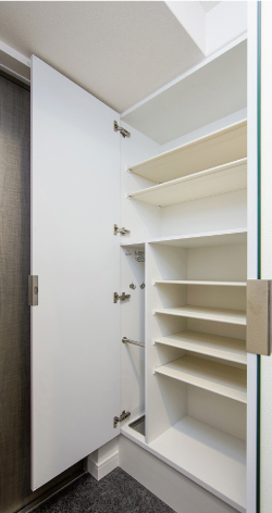 シューズボックス