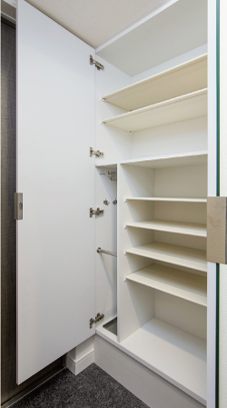 シューズボックス