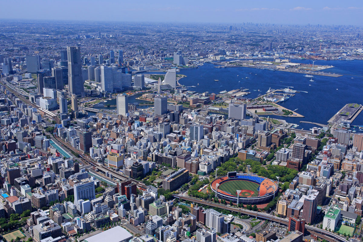 横浜市全景・横浜港・空撮