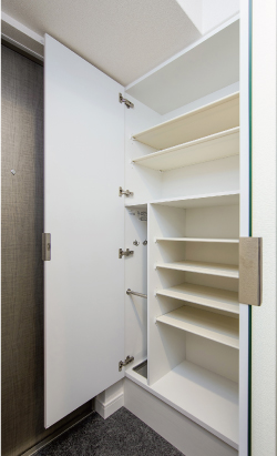 シューズボックス